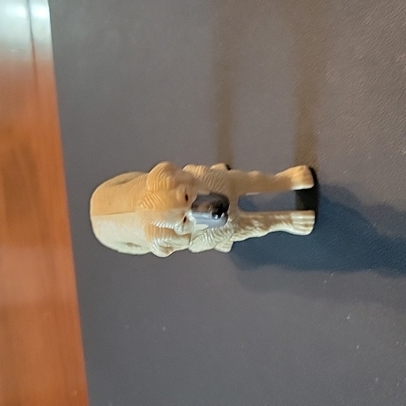 Burger King Bouncy Head Dog 2010 - Picture 2 of 5